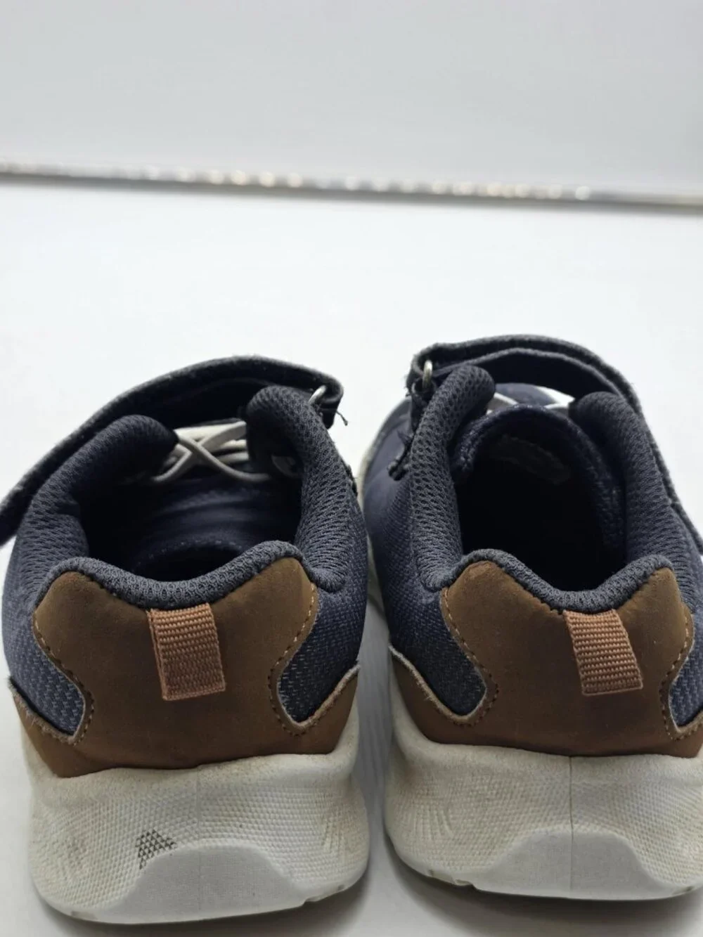 OshKosh B'gosh Shoes Kids Size 13 Blue RETRA Athletic Hook Loop Sneakers Stains